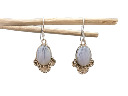 Boucles d'oreilles en argent et agate dentelle bleue Trésors de femme